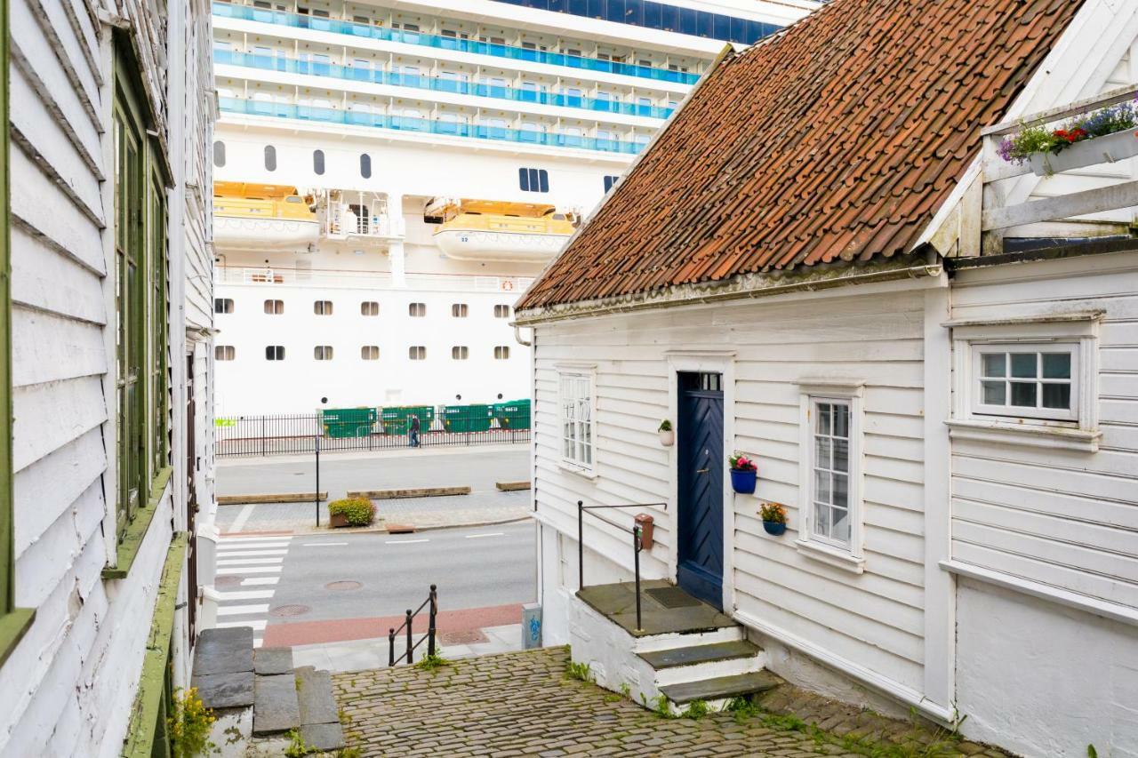 Historical In The Heart Of The Old Town Apartment Stavanger